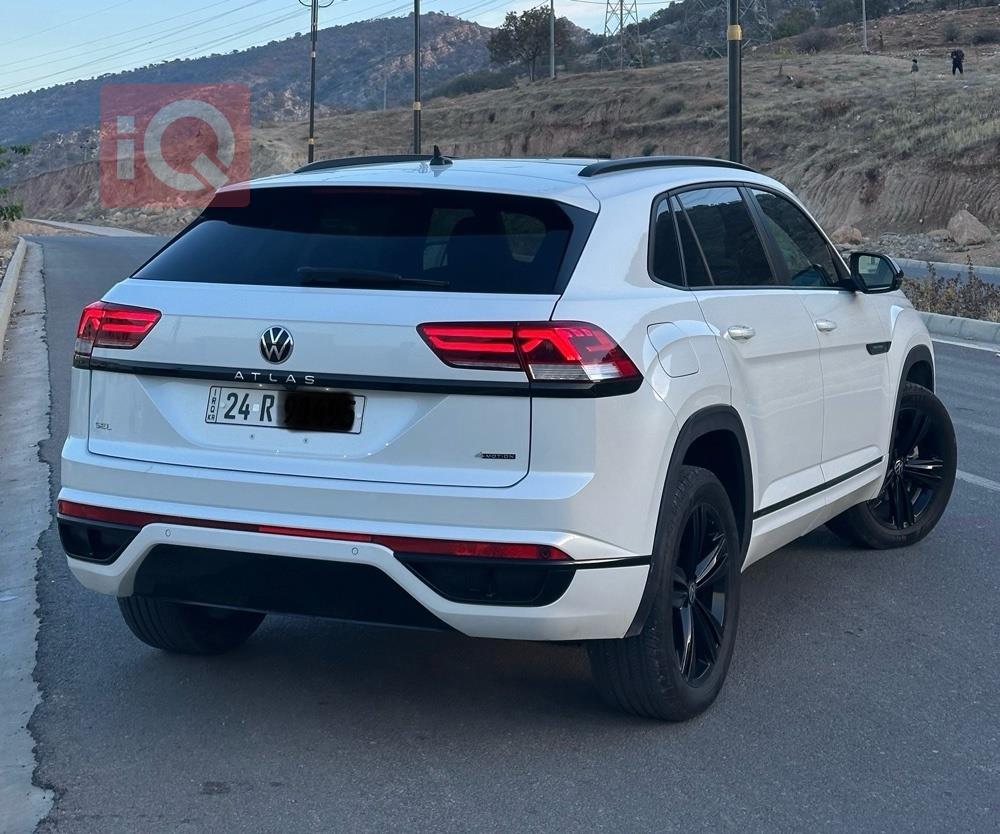 فولكسفاغن أطلس كروس سبورت